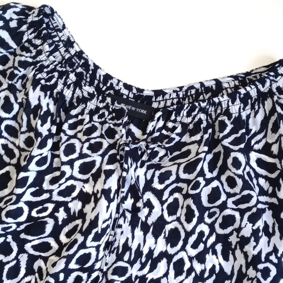 Jones New York Navy Blue White Leopard Print Summer 3/4 Sleeve Sheer Blouse M - Picture 3 of 10